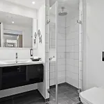 Western Hotel 4*