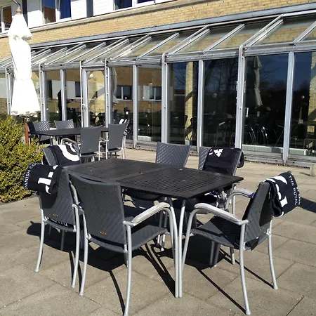 Отель Western 4*